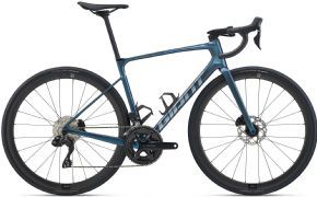 Giant Defy Advanced 0 Road Bike  2025 - 